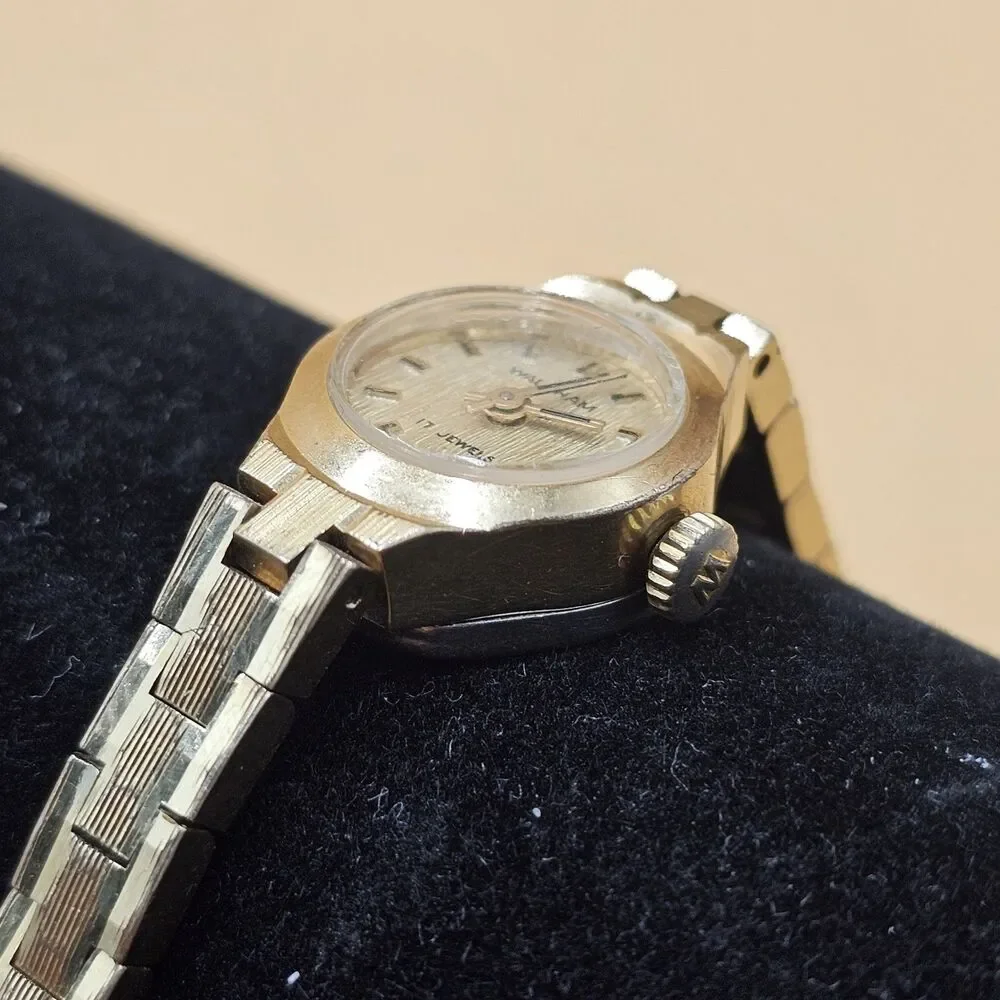 Waltham vintage cj206